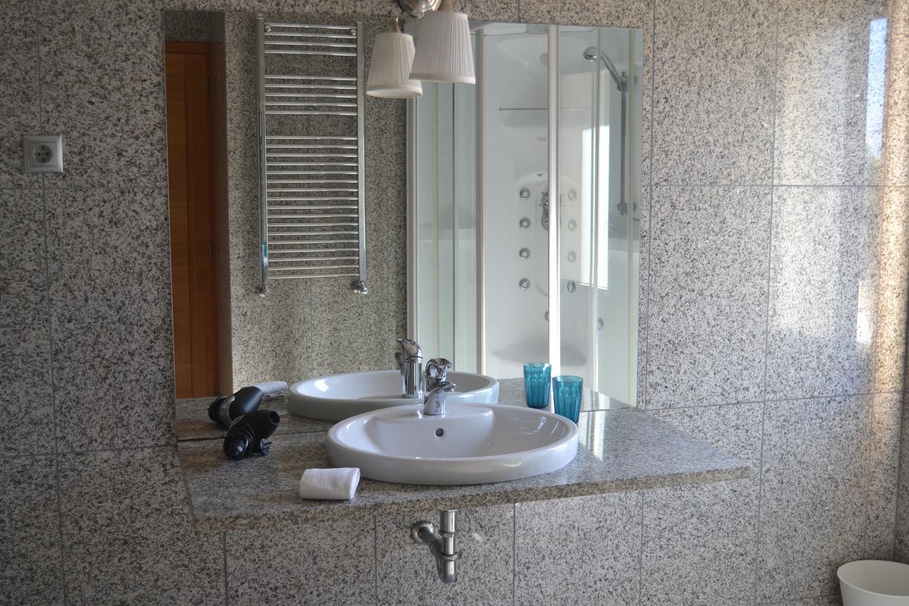 Casa De Praia Guest House 라브루즈 외부 사진